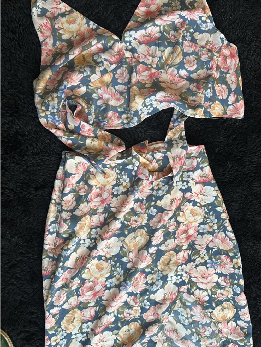 Abercrombie & Fitch Blue Floral Midi Pencil Skirt & halter top set - Picture 4 of 4